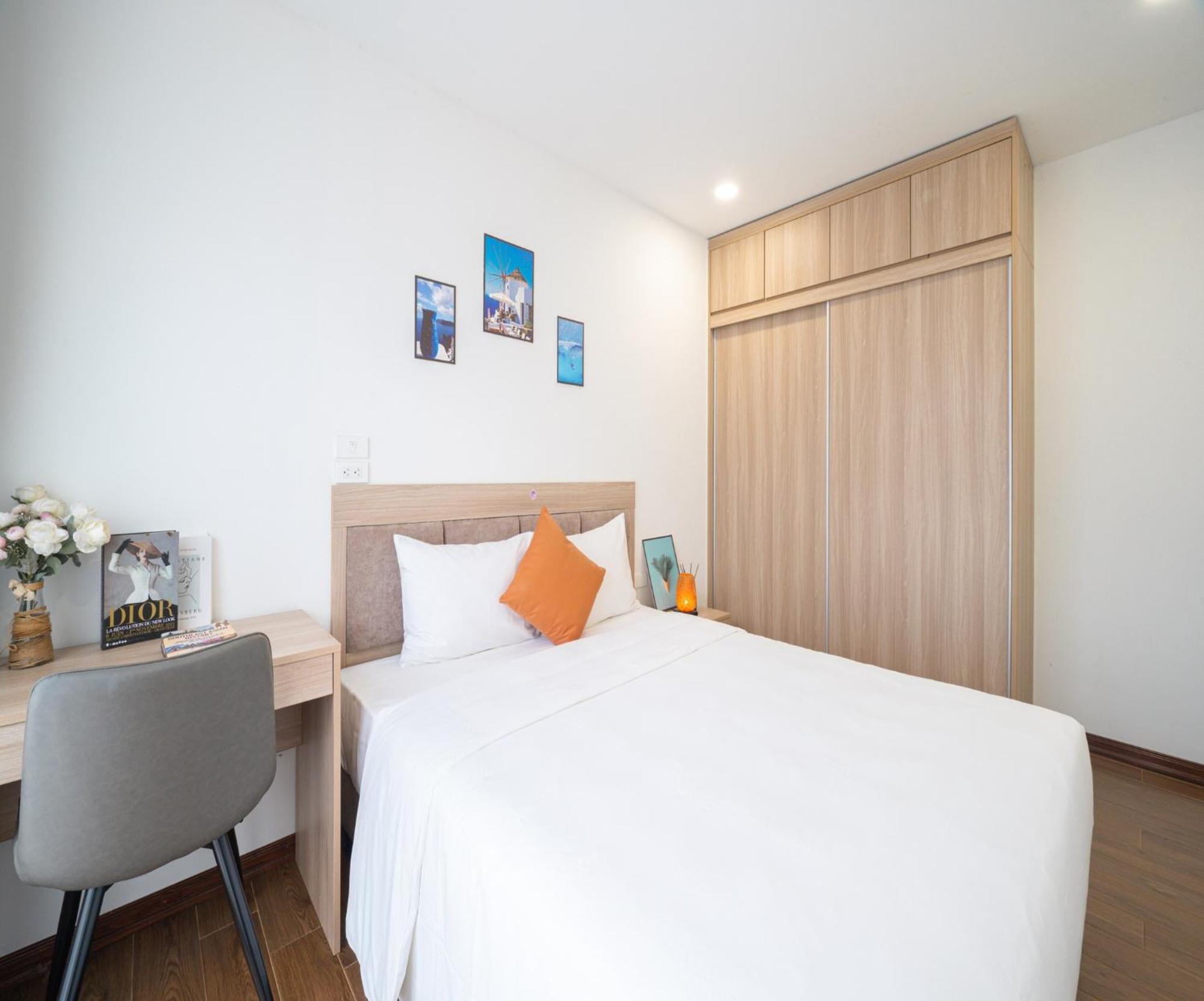 Luxe Paradise Residence Truc Bach Hanoi Buitenkant foto