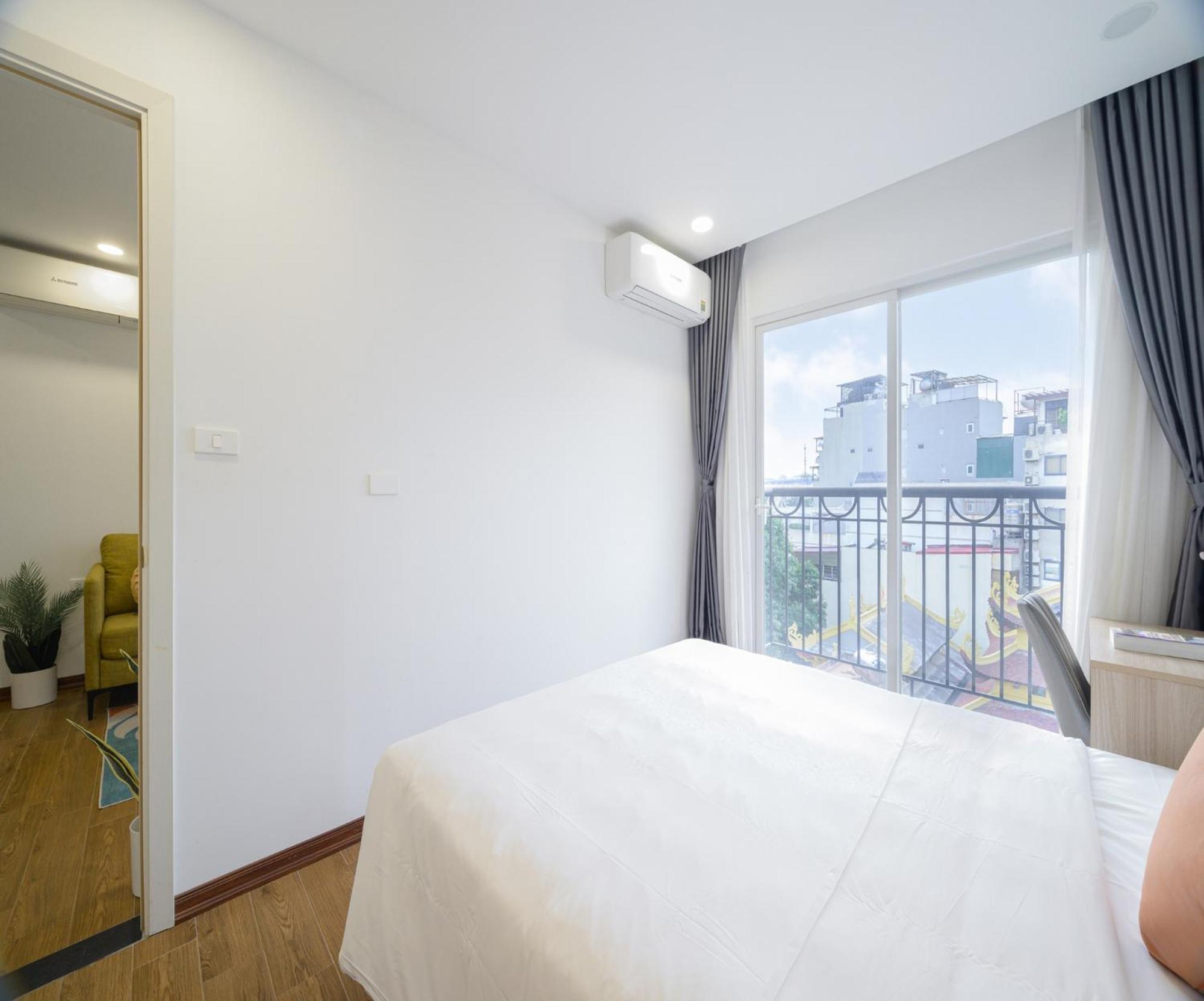 Luxe Paradise Residence Truc Bach Hanoi Buitenkant foto