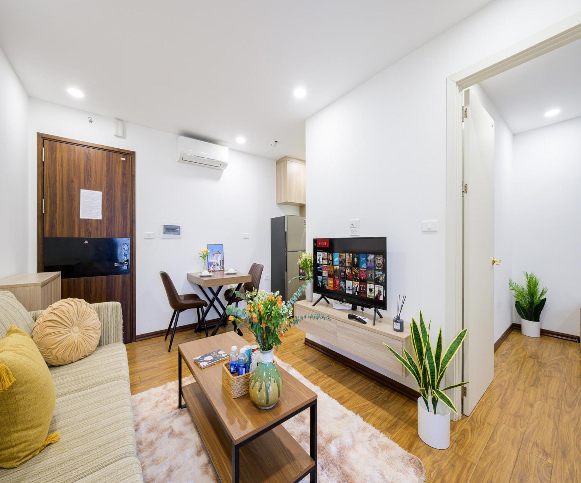 Luxe Paradise Residence Truc Bach Hanoi Buitenkant foto