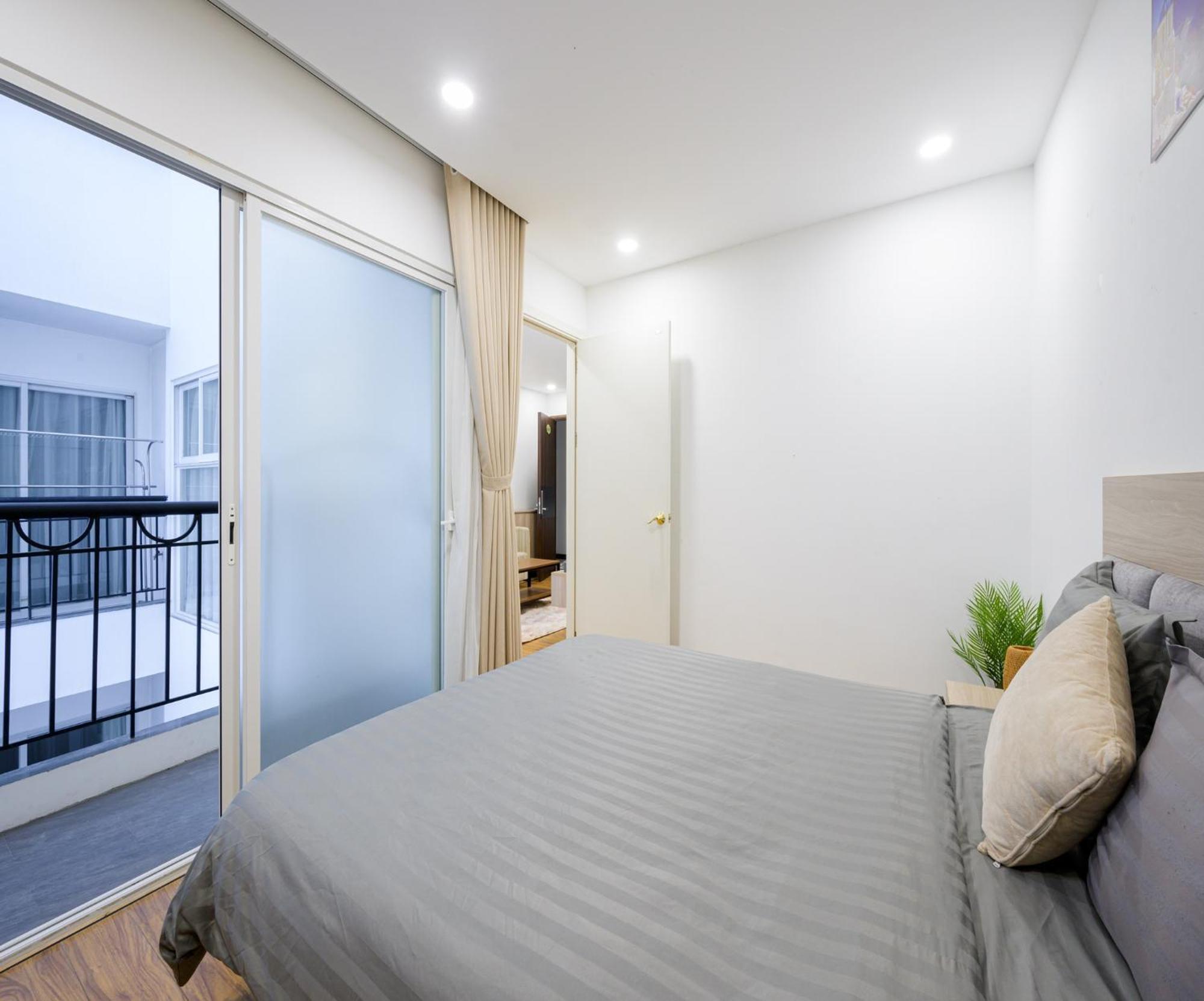 Luxe Paradise Residence Truc Bach Hanoi Buitenkant foto