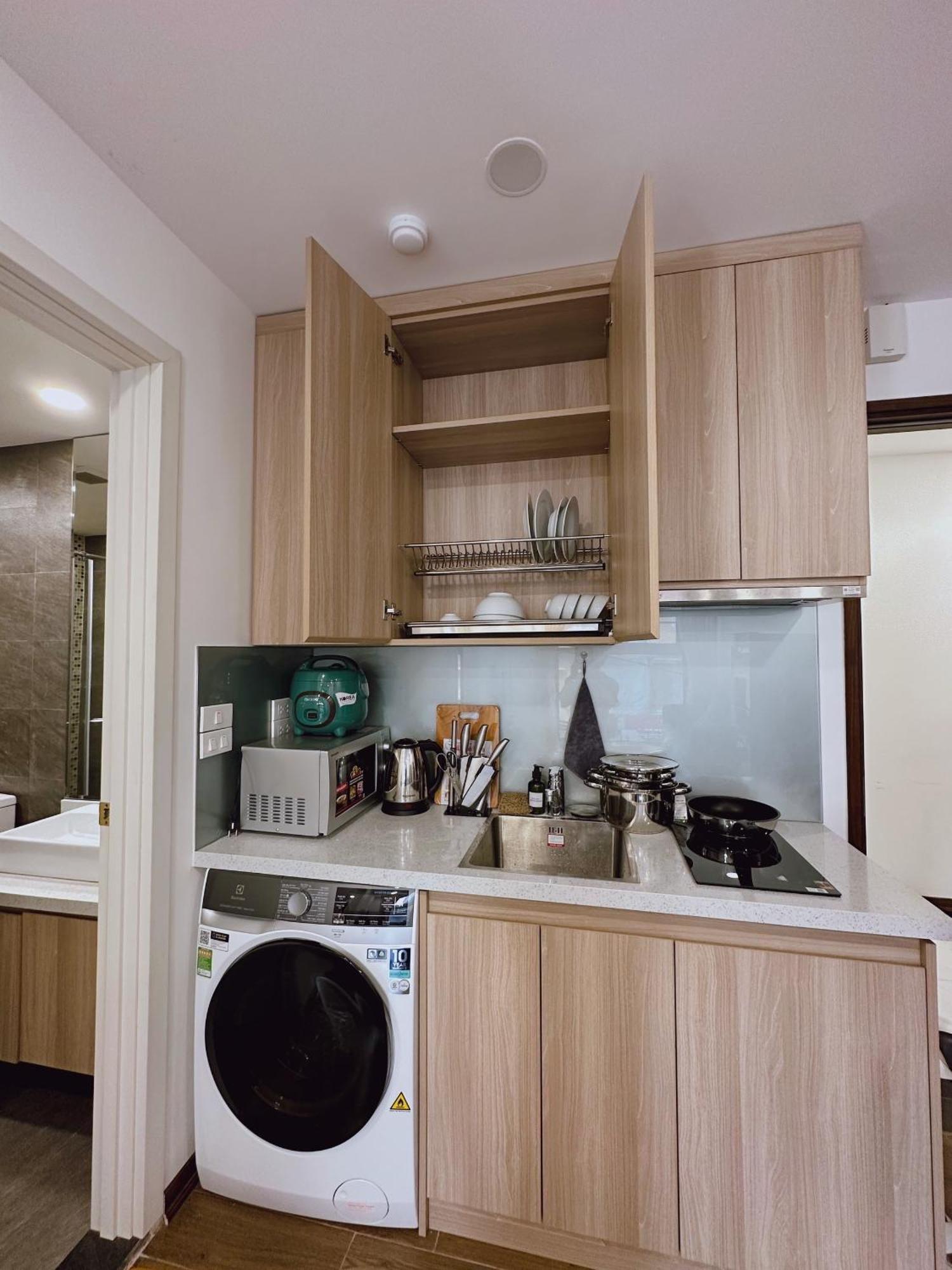 Luxe Paradise Residence Truc Bach Hanoi Buitenkant foto
